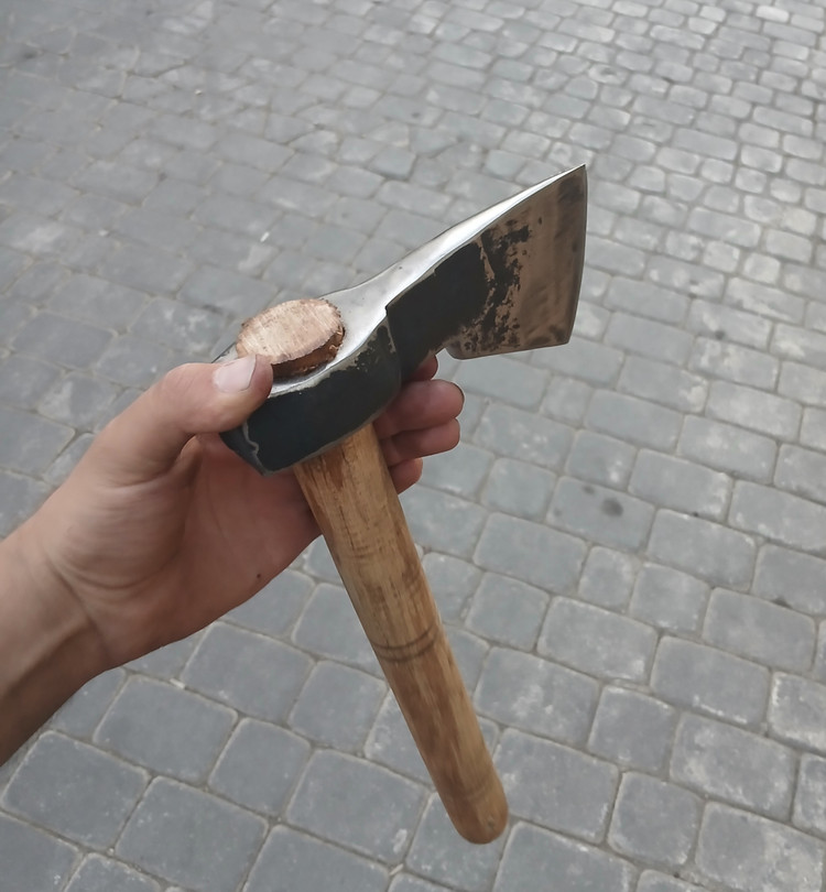تبر وایکینگی کوچک (تک دست )